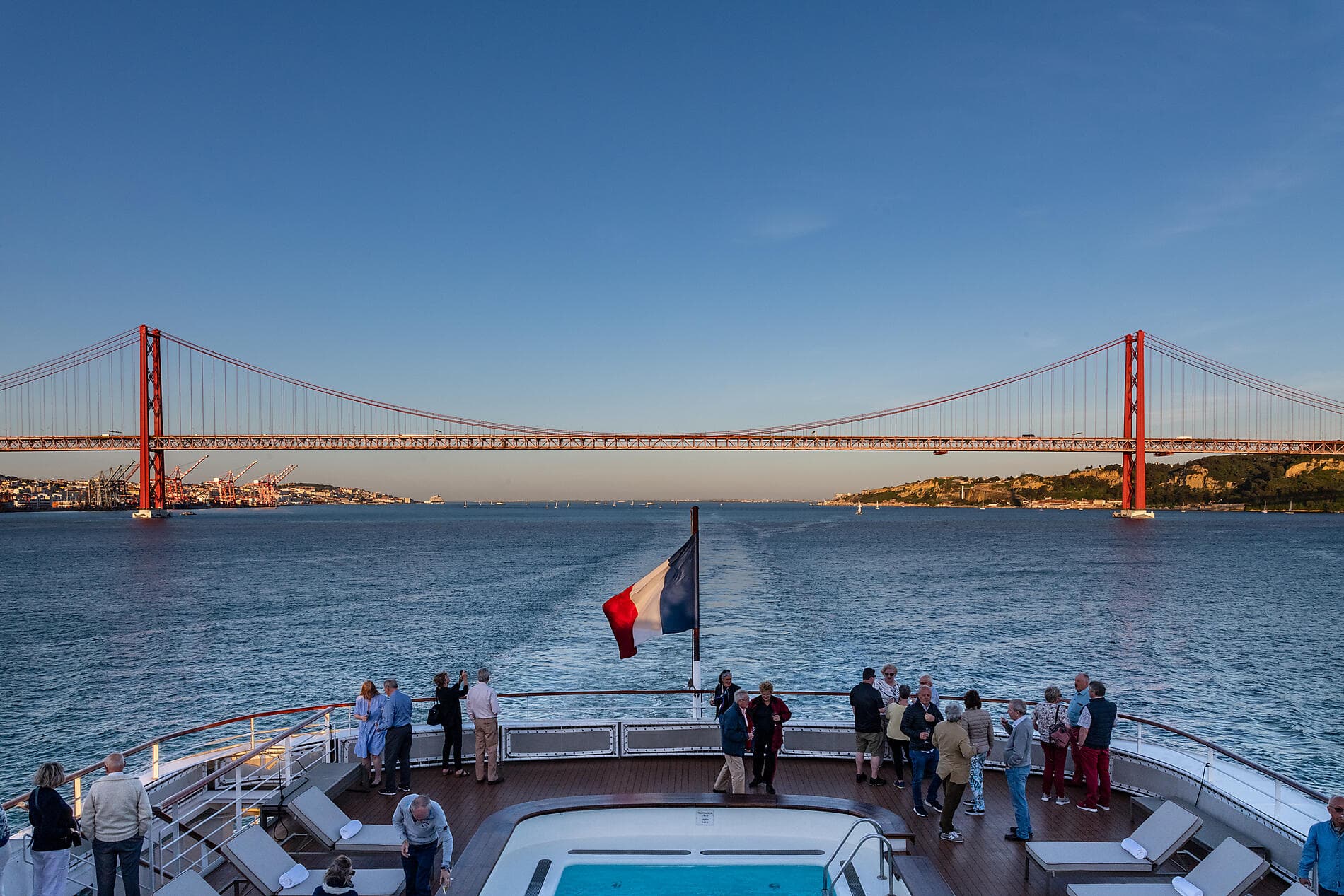 Gastronomy, Vineyards & Grands Crus 