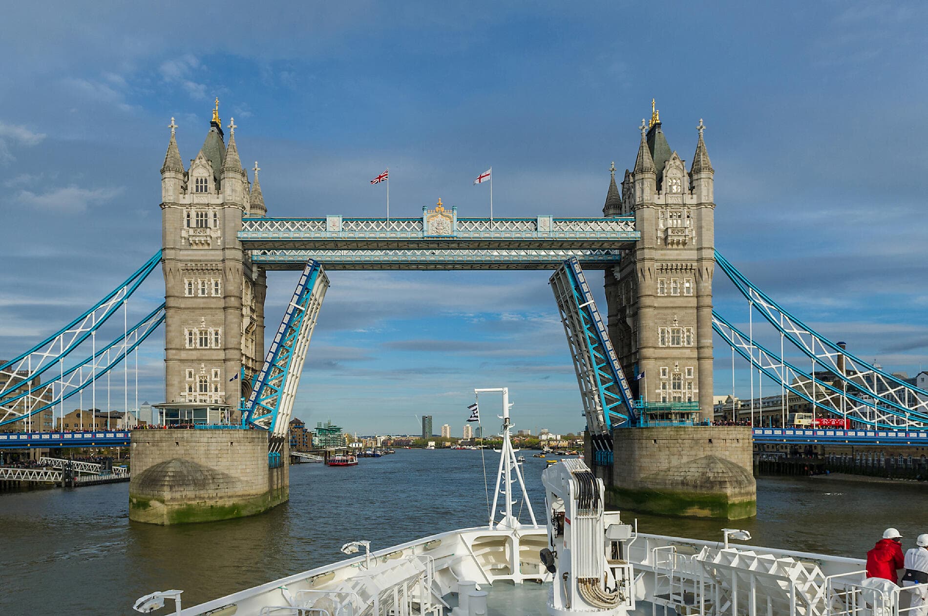 A World Affairs Voyage from Copenhagen to London 