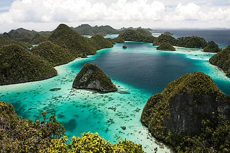 20 Sept 26 > 24 Sept 26 - Raja Ampat Islands, West Papua