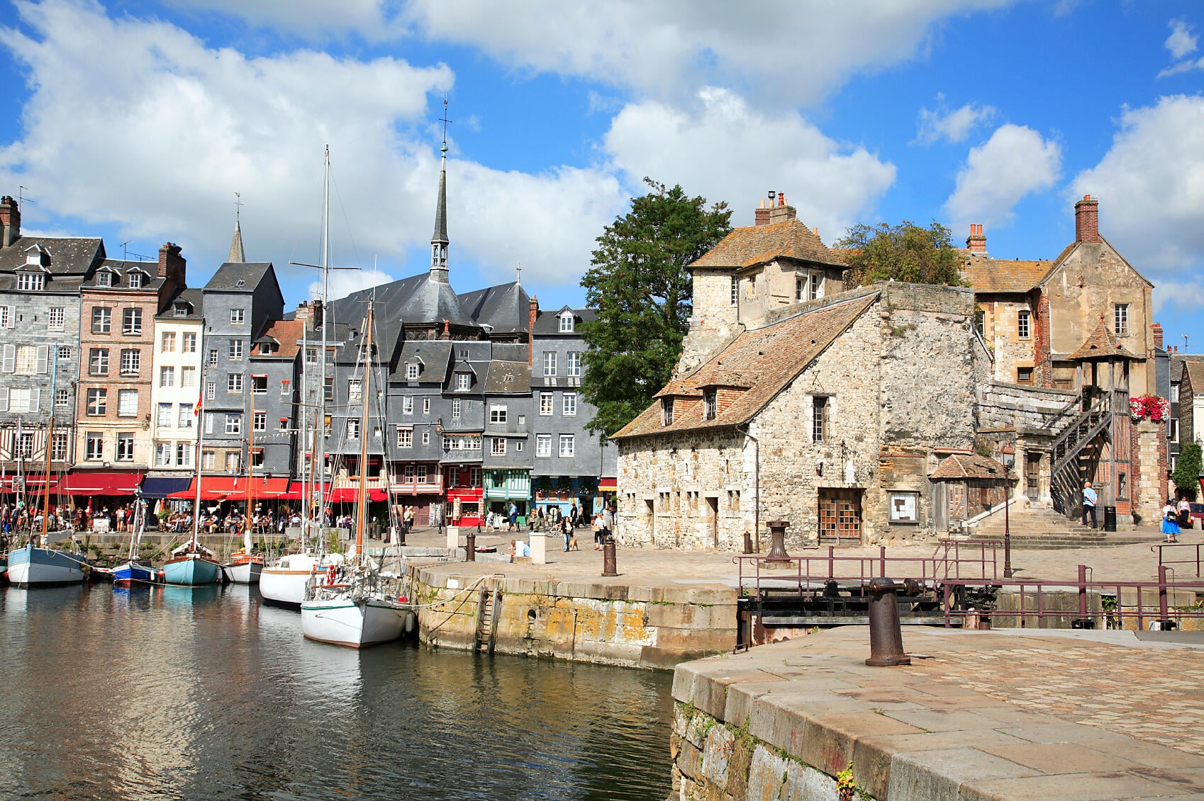 istockphoto france honfleur hd hori .JPEG